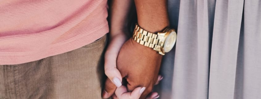should couples live together