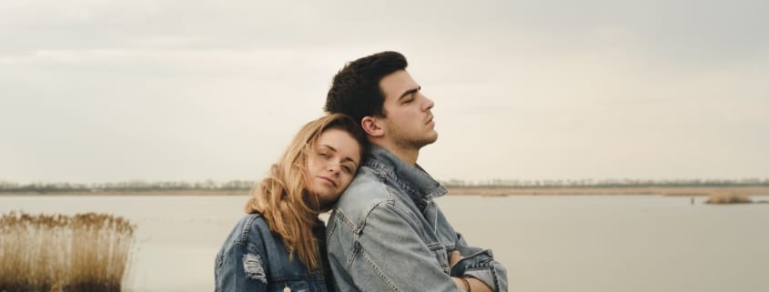 couple-on-beach