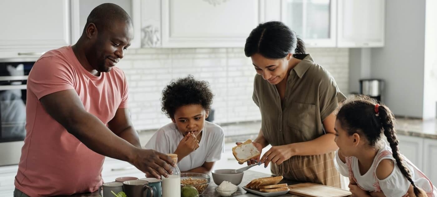 build teamwork in family