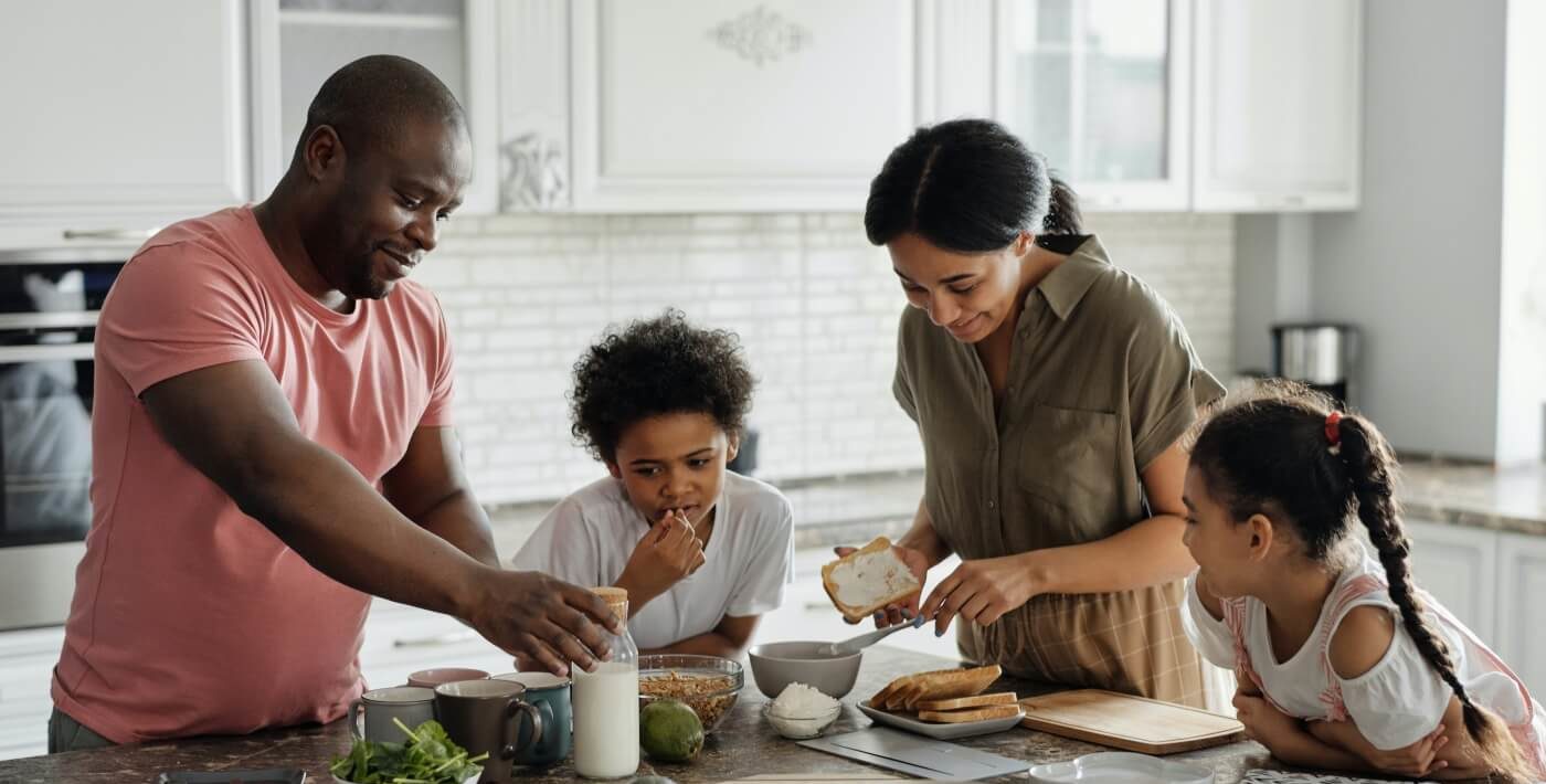 build teamwork in family